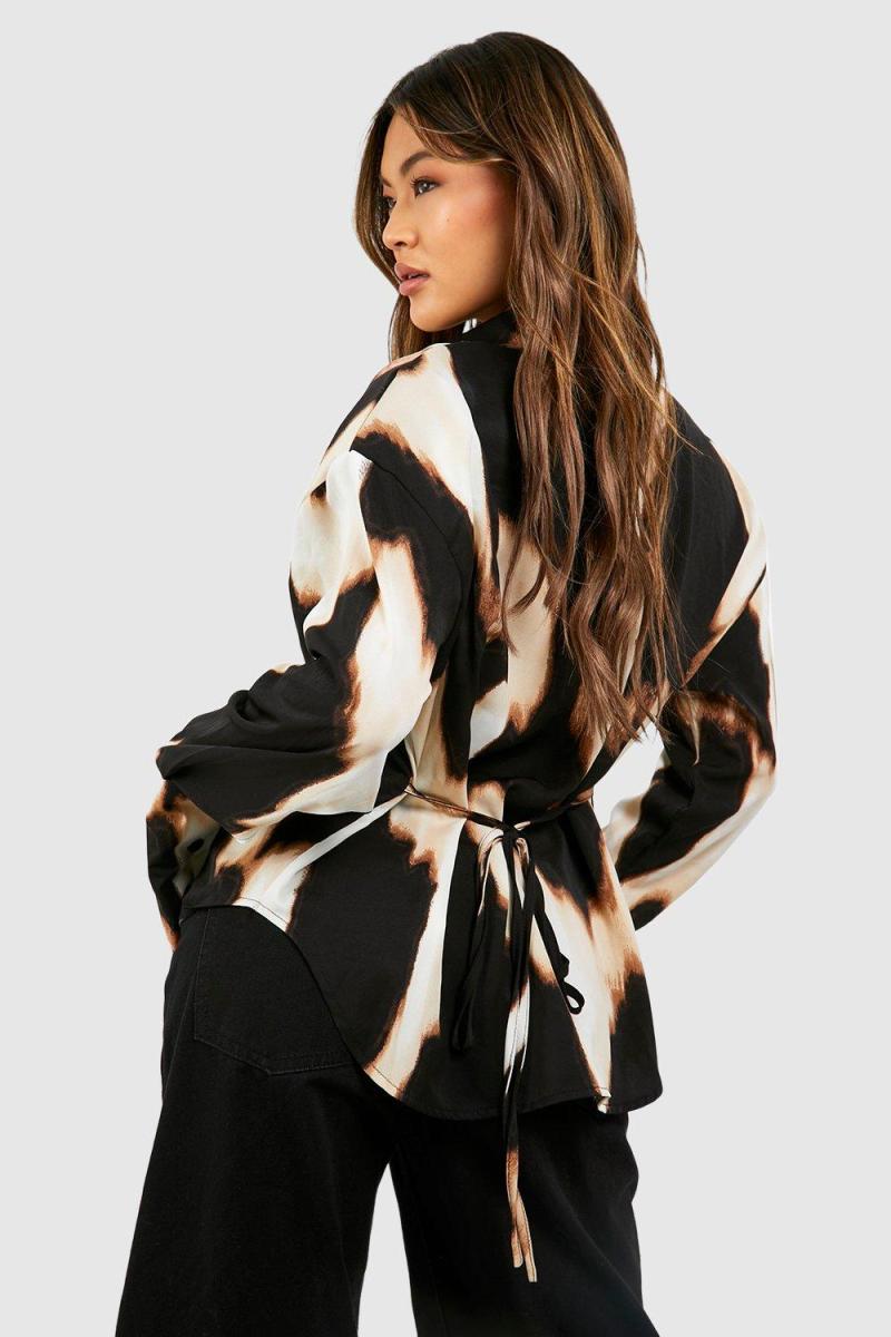 Велика сорочка з леопардовими манжетами