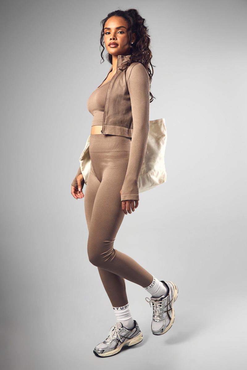 Безшовні легінси в рубчик