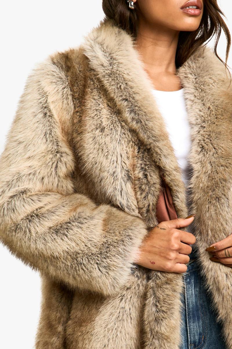 Шуба преміум-класу зі штучного хутра у вінтажному стилі