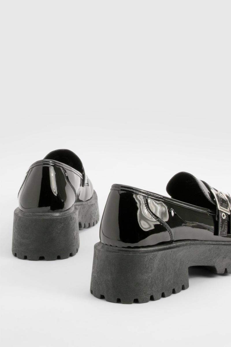 Лофери на масивній підошві з лакованою пряжкою