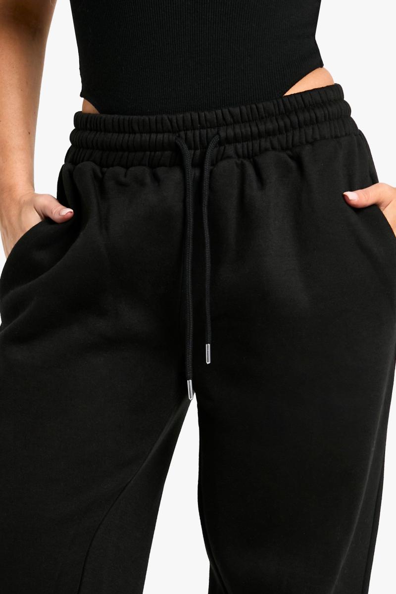 Petite Basic Straight Leg Jogger