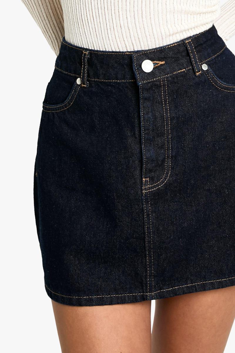 Джинсова міні-спідниця