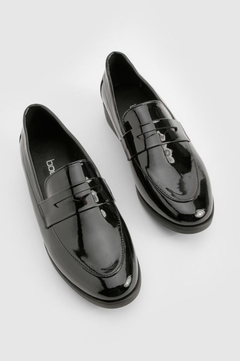 Широкі лакові лофери