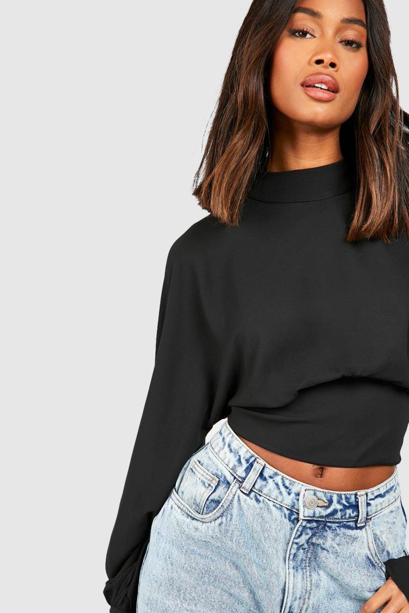 Ткана блузка з V-подібною талією з об’ємними рукавами