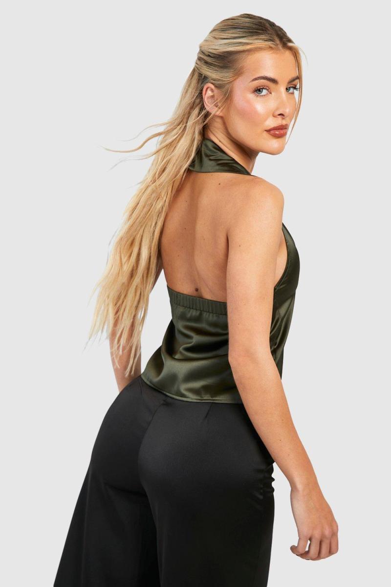 Атласна блузка кольору хакі