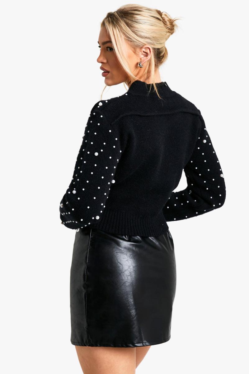 В'язаний бомбер на блискавці з деталями перлів