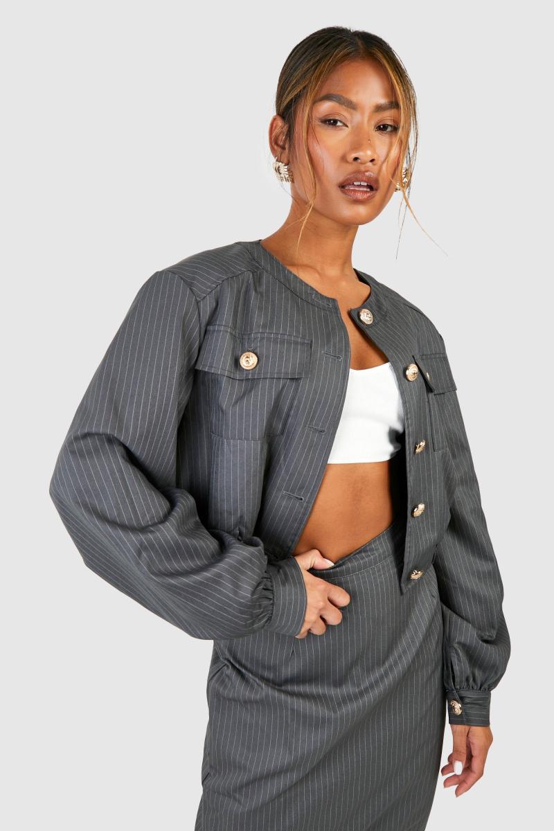 Спокійний бомбер у тонку смужку