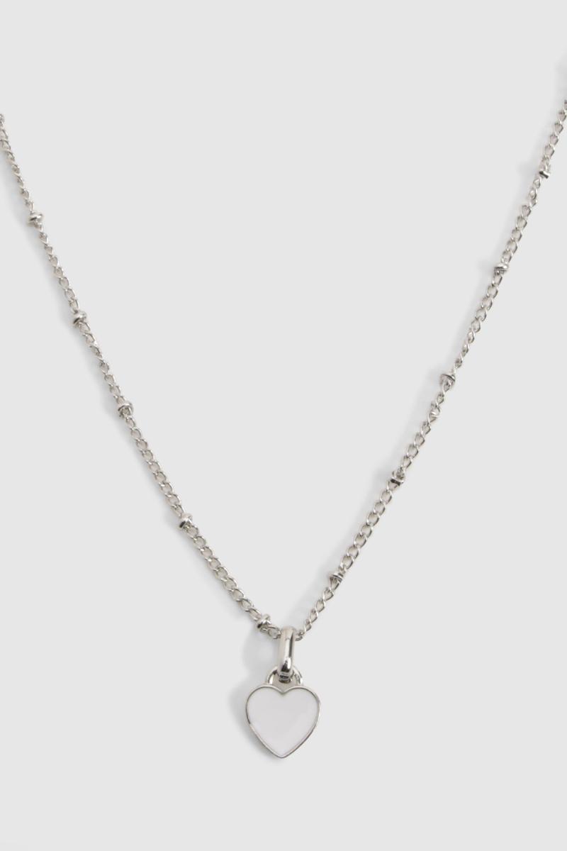 Намисто-серце з білої емалі