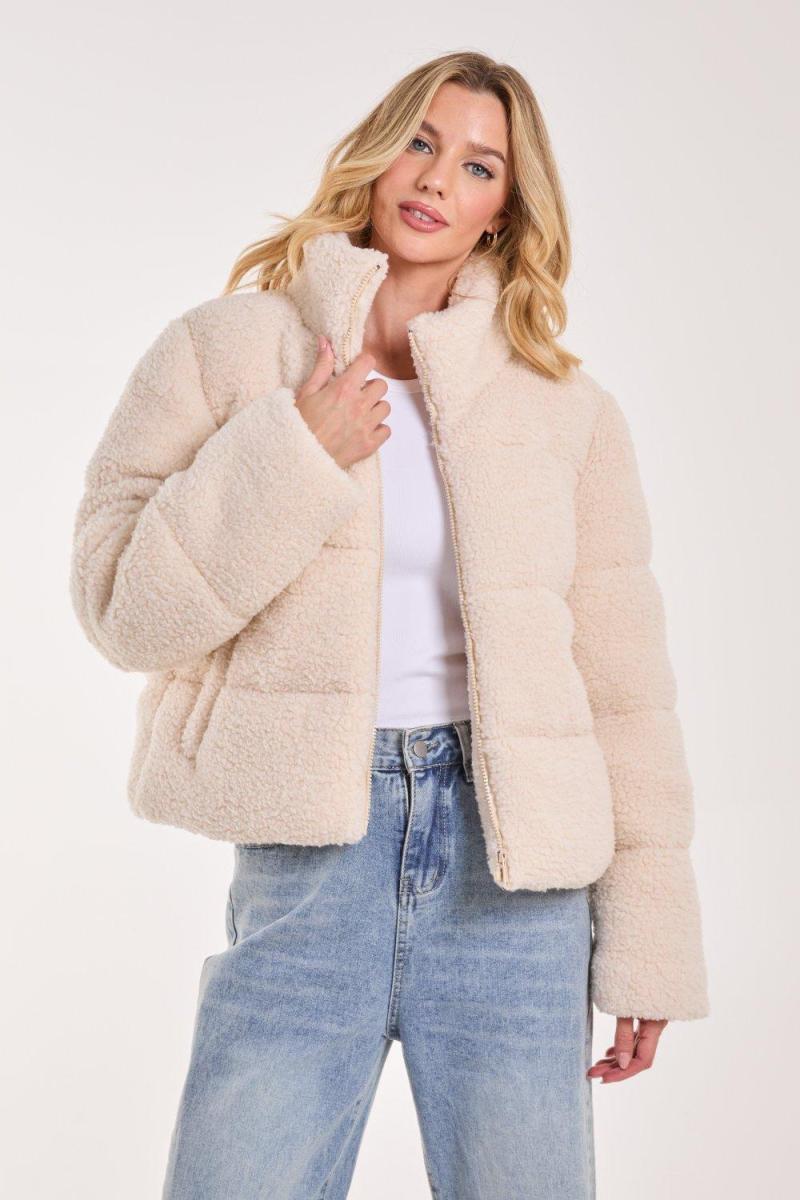 Плюшева пальто