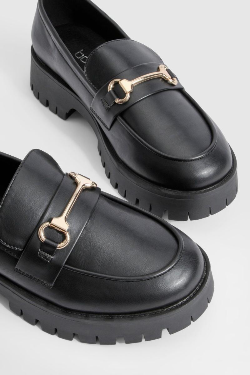 Широкі лофери з масивною Т-подібною штангою