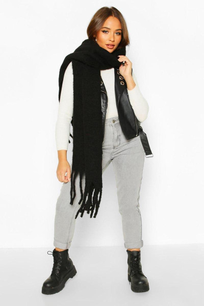 Масивний оверсайз шарф з бахромою