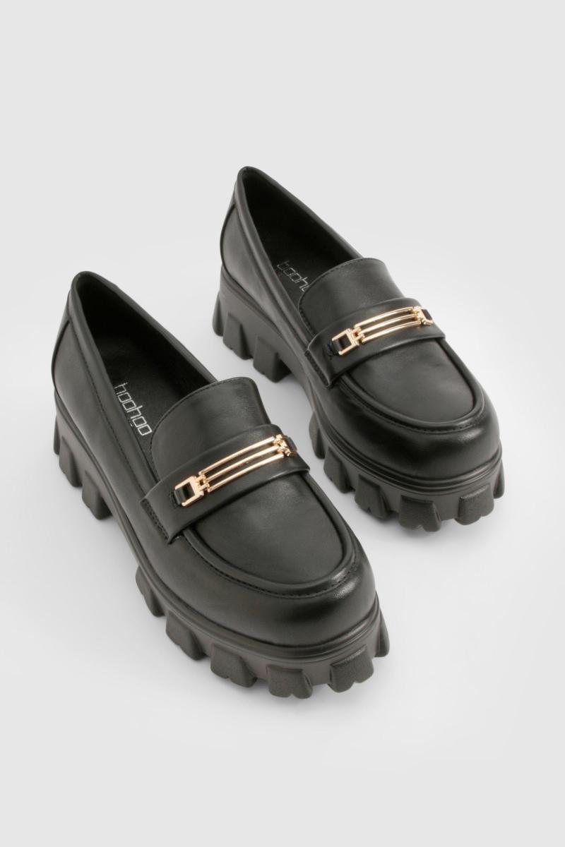 Лофери з широким кроєм і масивною підошвою