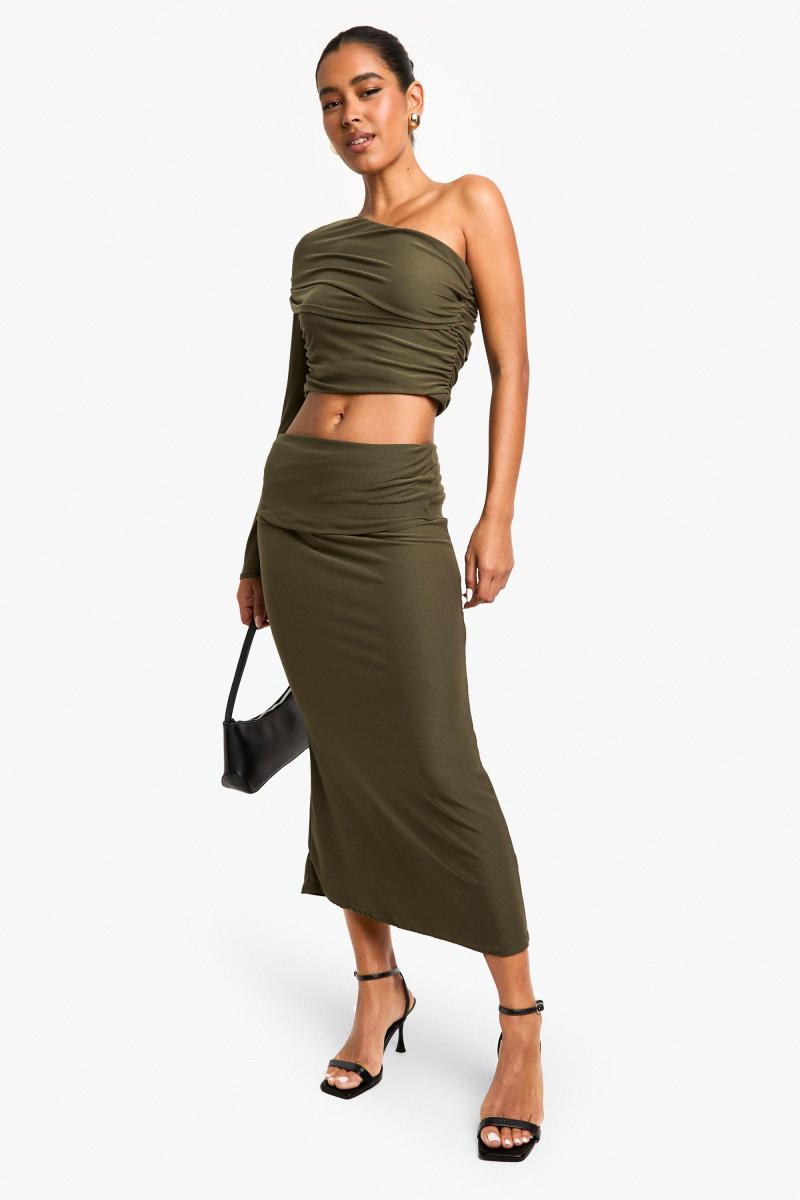 Суперм'яка спідниця міді на талії