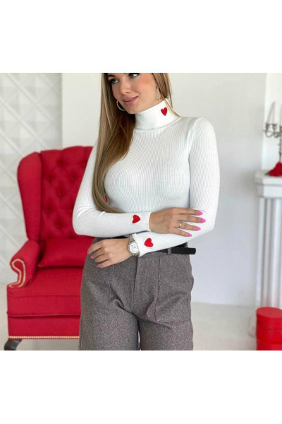 Водолазка сердечко 