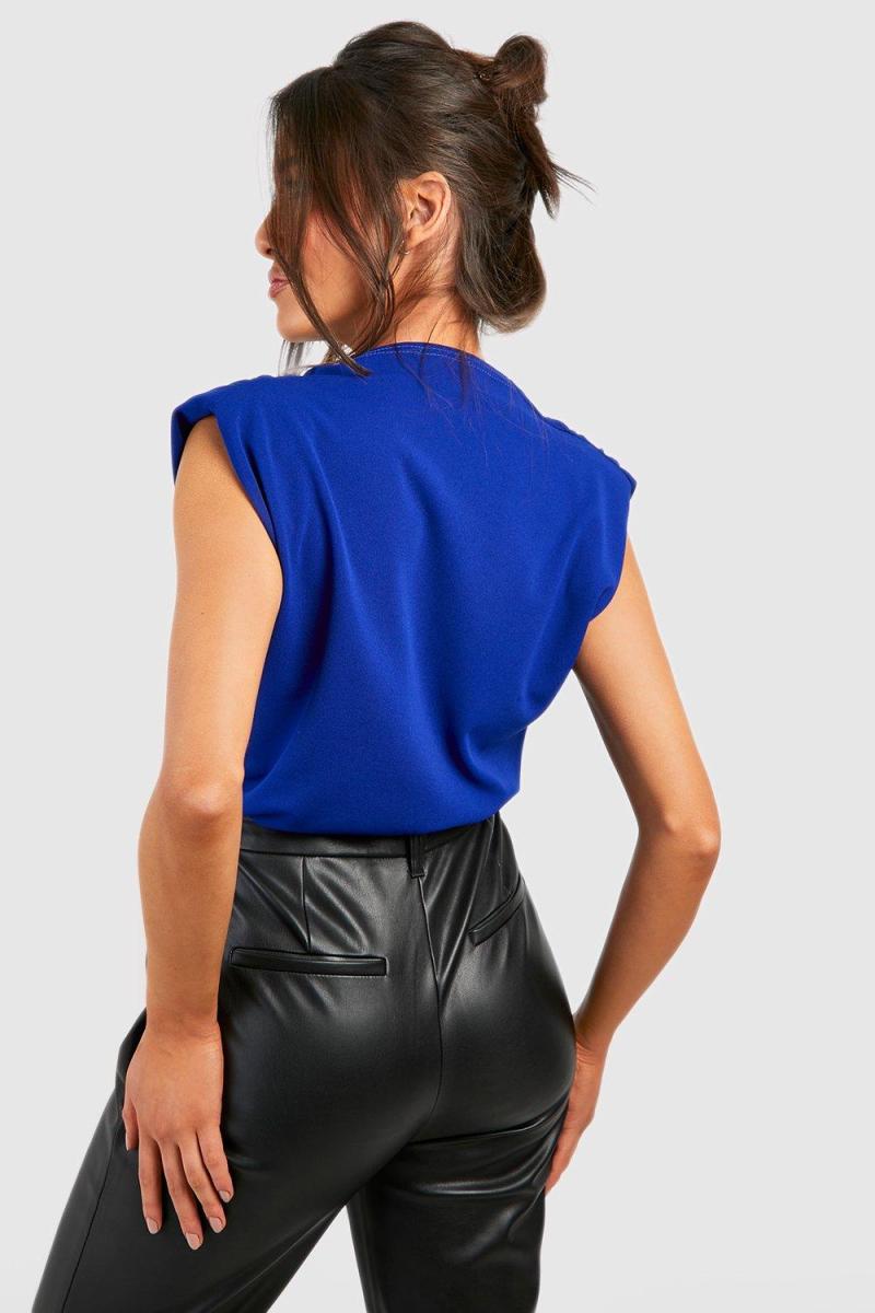 Кобальтова блузка з креповою підкладкою з капюшоном