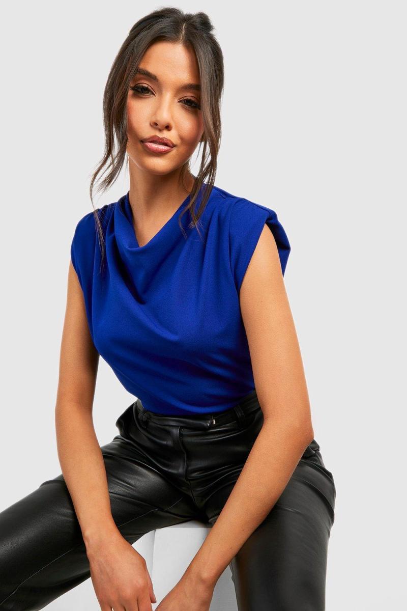 Кобальтова блузка з креповою підкладкою з капюшоном