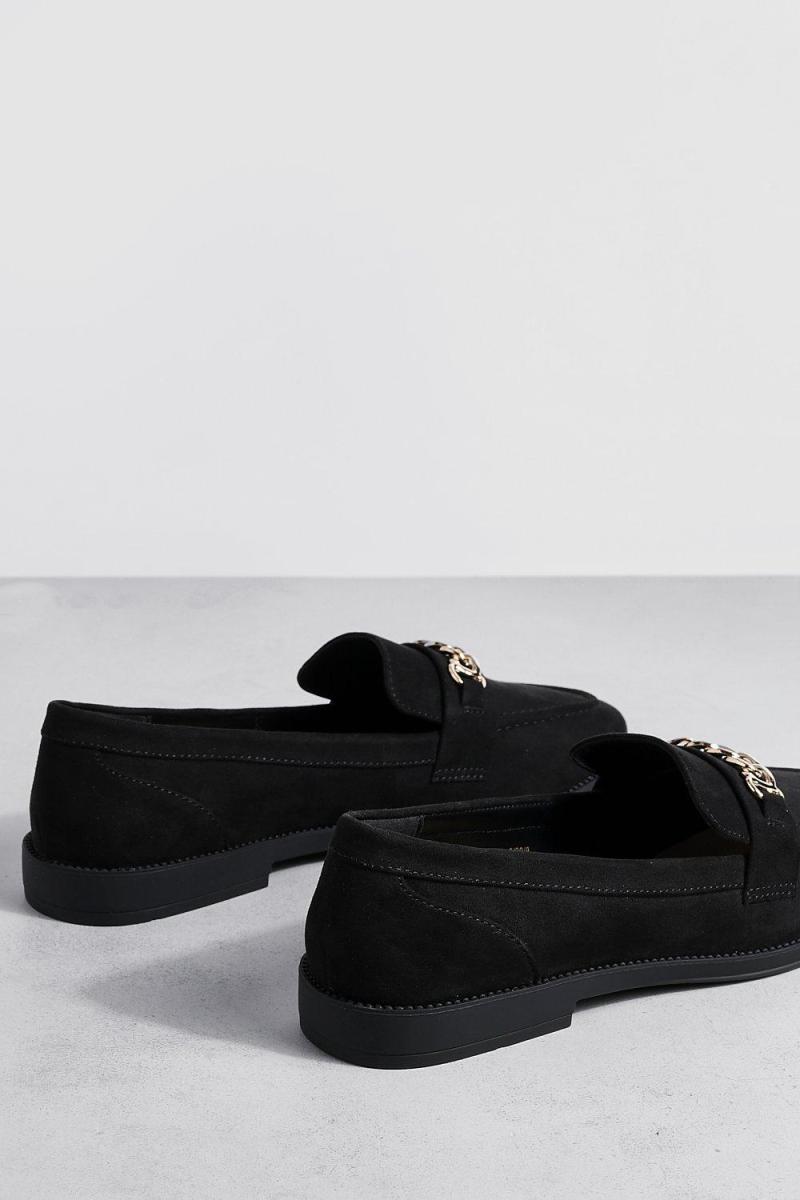 Лофери зі штучної замші з ланцюжком