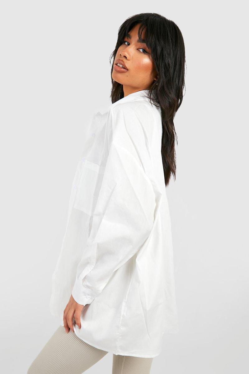 Бавовняна поплінова сорочка з великими кишенями