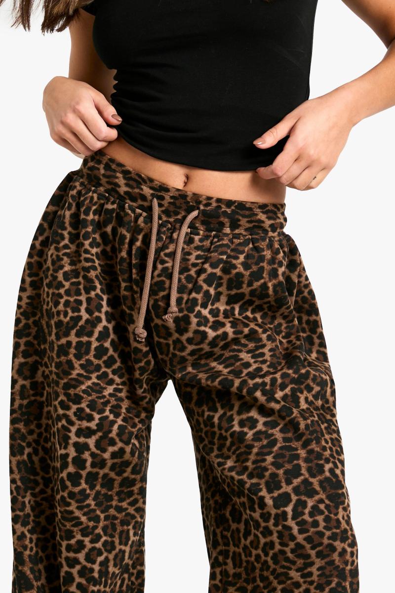 Маленький леопардовий пробіжок