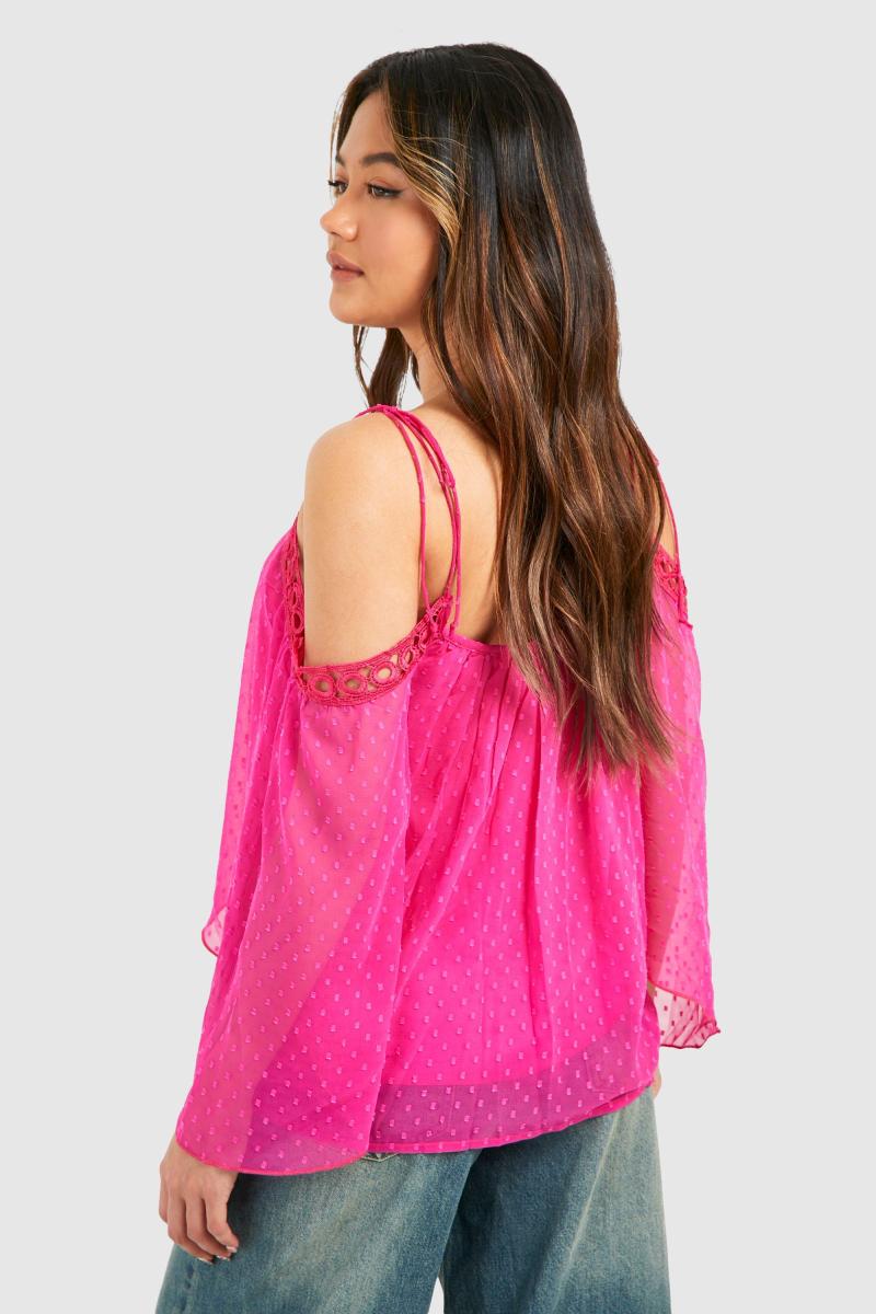 Білий сітчастий топ із заниженими плечима