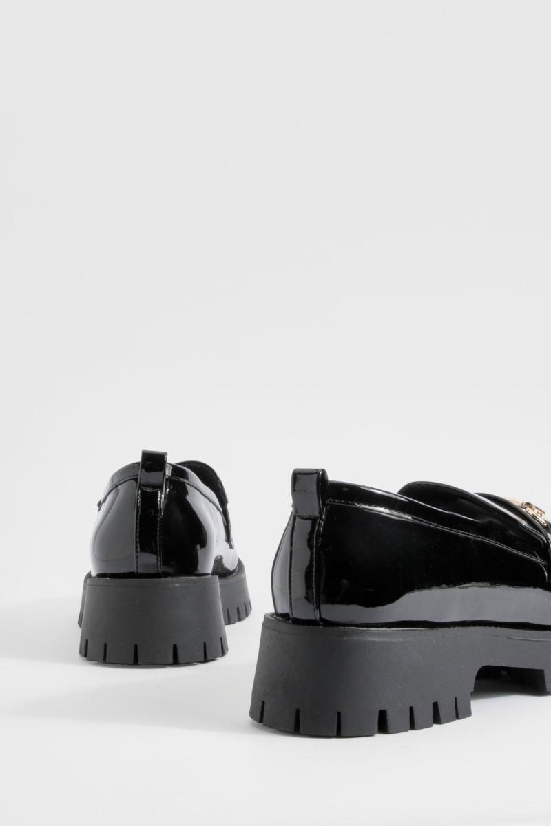 Широкі лаковані лофери з масивною Т-подібною штангою