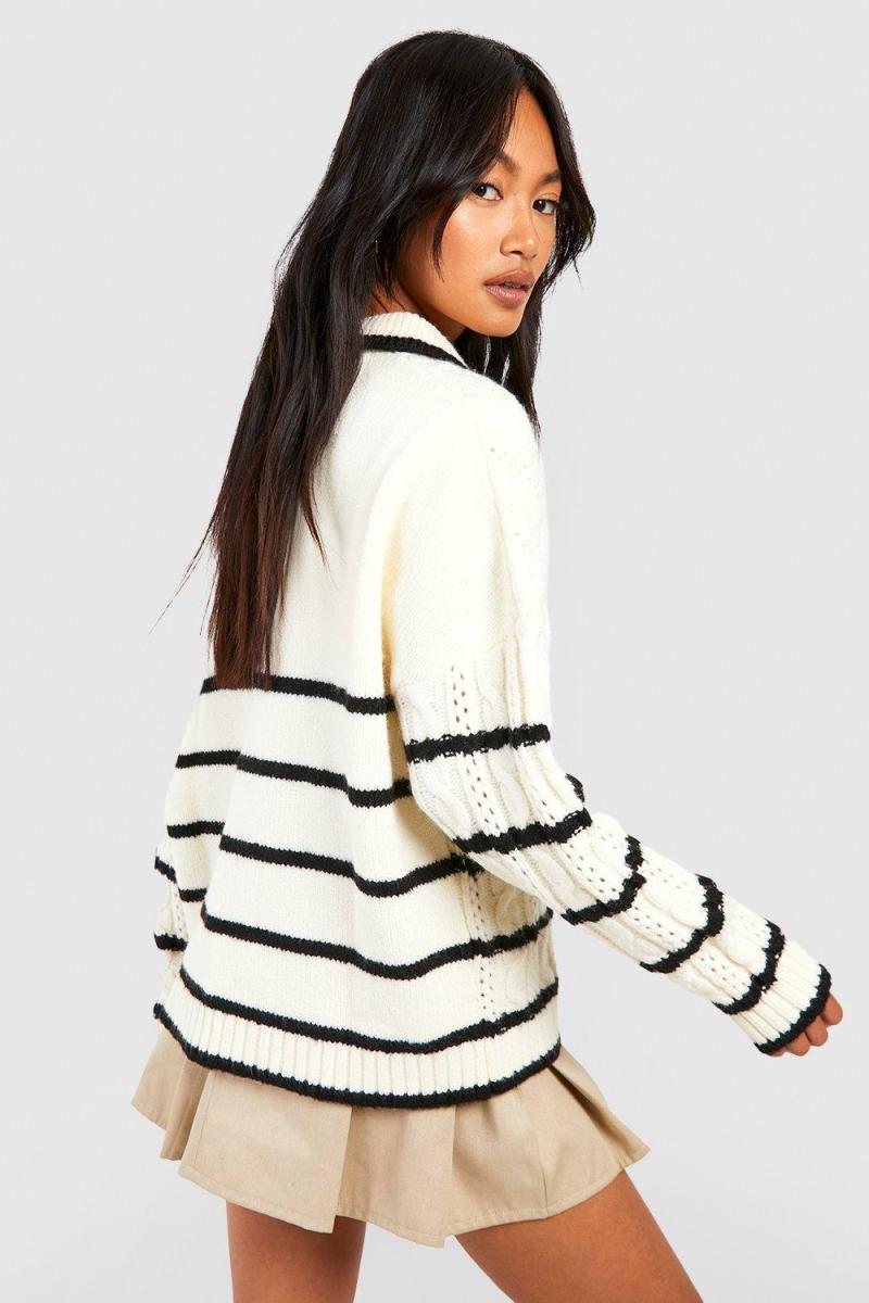 М'який трикотажний джемпер з коміром-поло в смужку