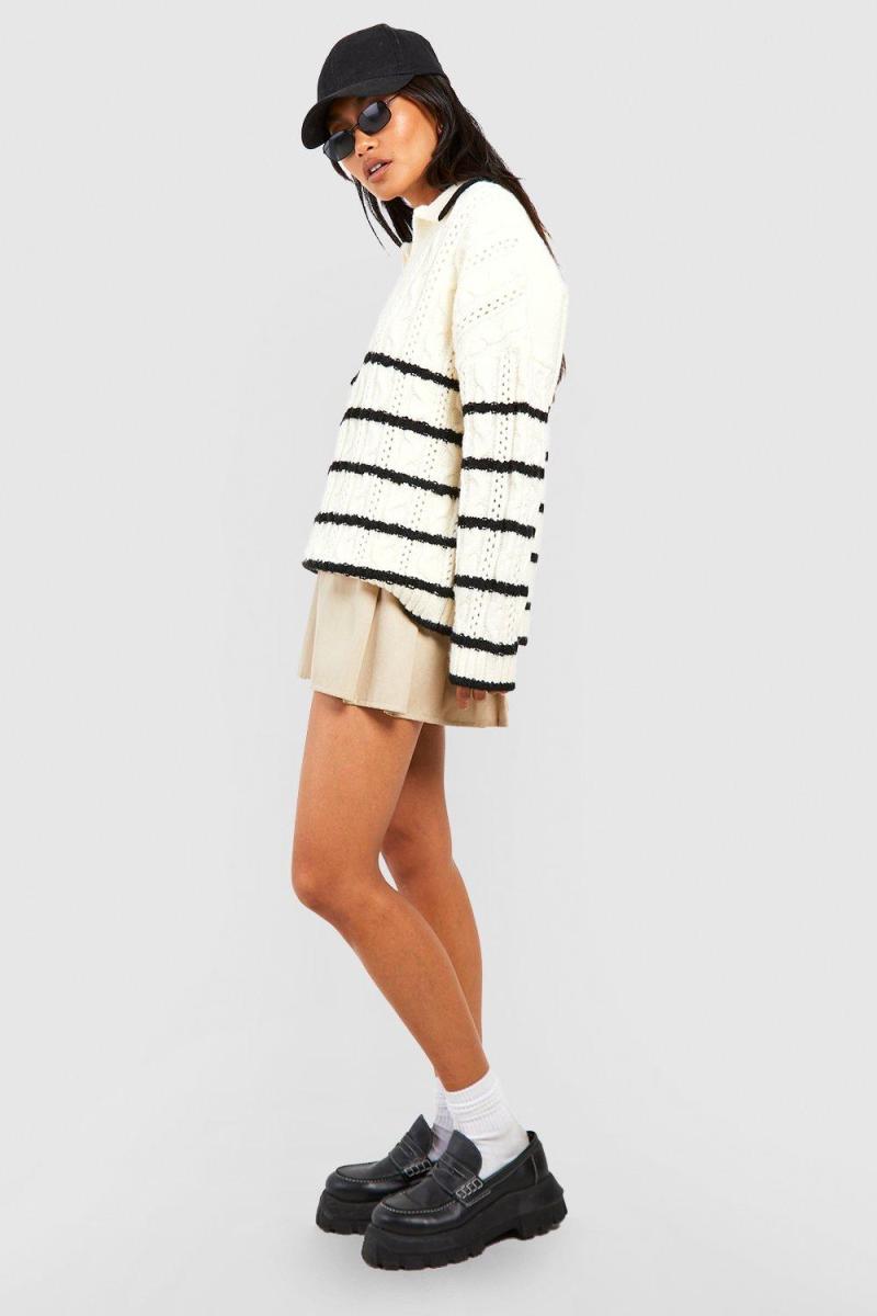 М'який трикотажний джемпер з коміром-поло в смужку