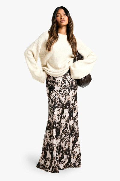 Атласна максі-спідниця з розмитим принтом