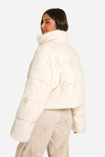 Куртка-пуховик зі штучного хутра