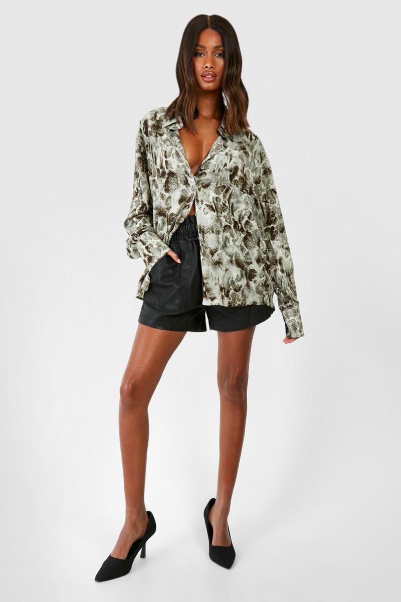 Шифонова сорочка зі змійковим принтом